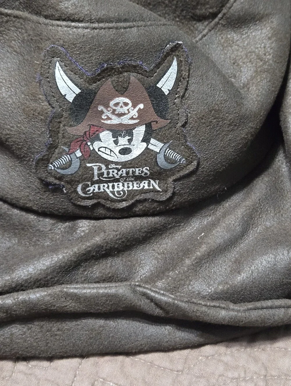 NEW Disney Pirates of the Caribbean hat, captain mickey, costume hat, Youth OS